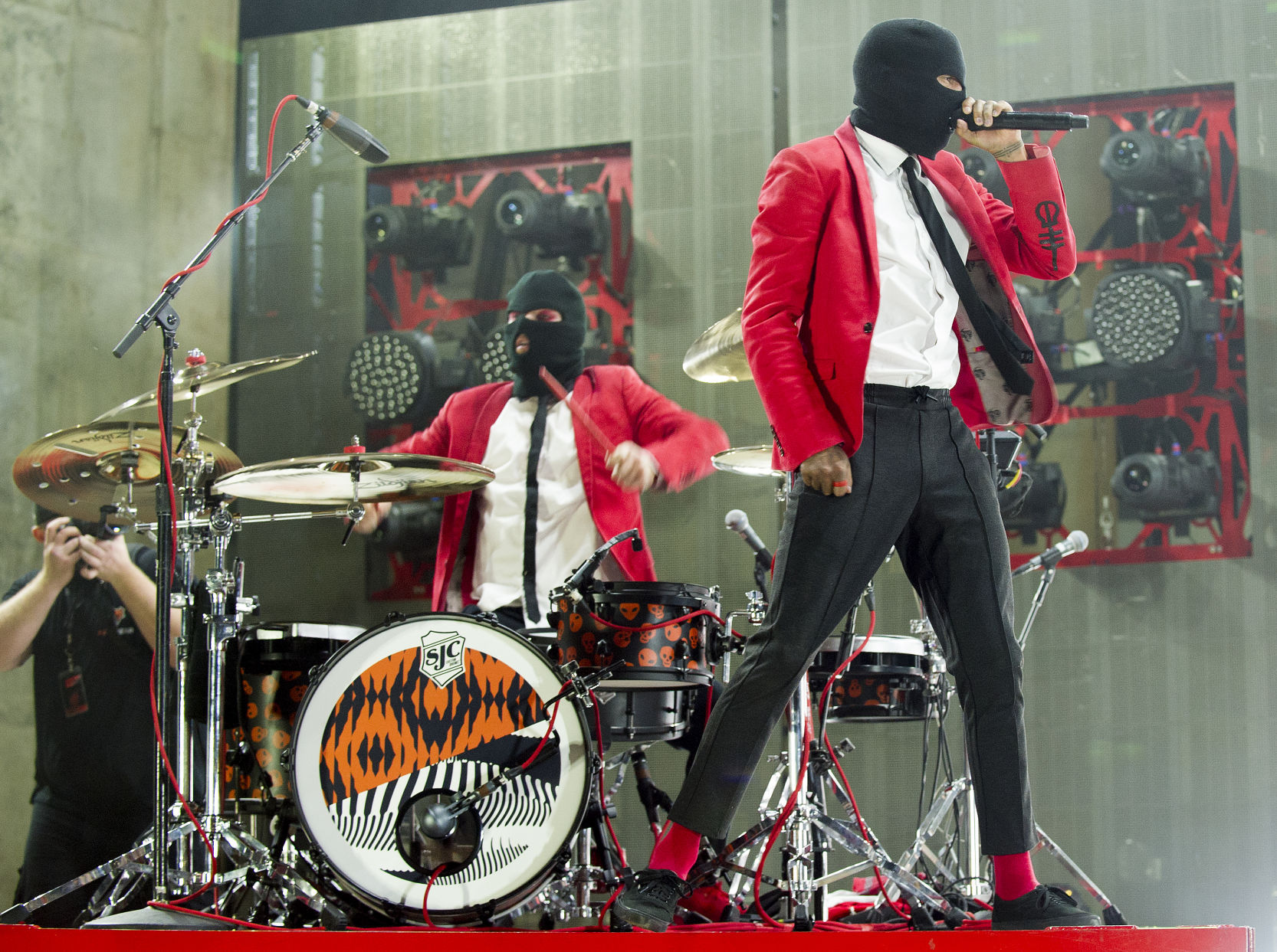 Twenty One Pilots at Pinewood Bowl Theater, 7.28.16